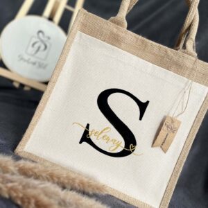 Jutetasche mit Vorderfach, Initial und Name