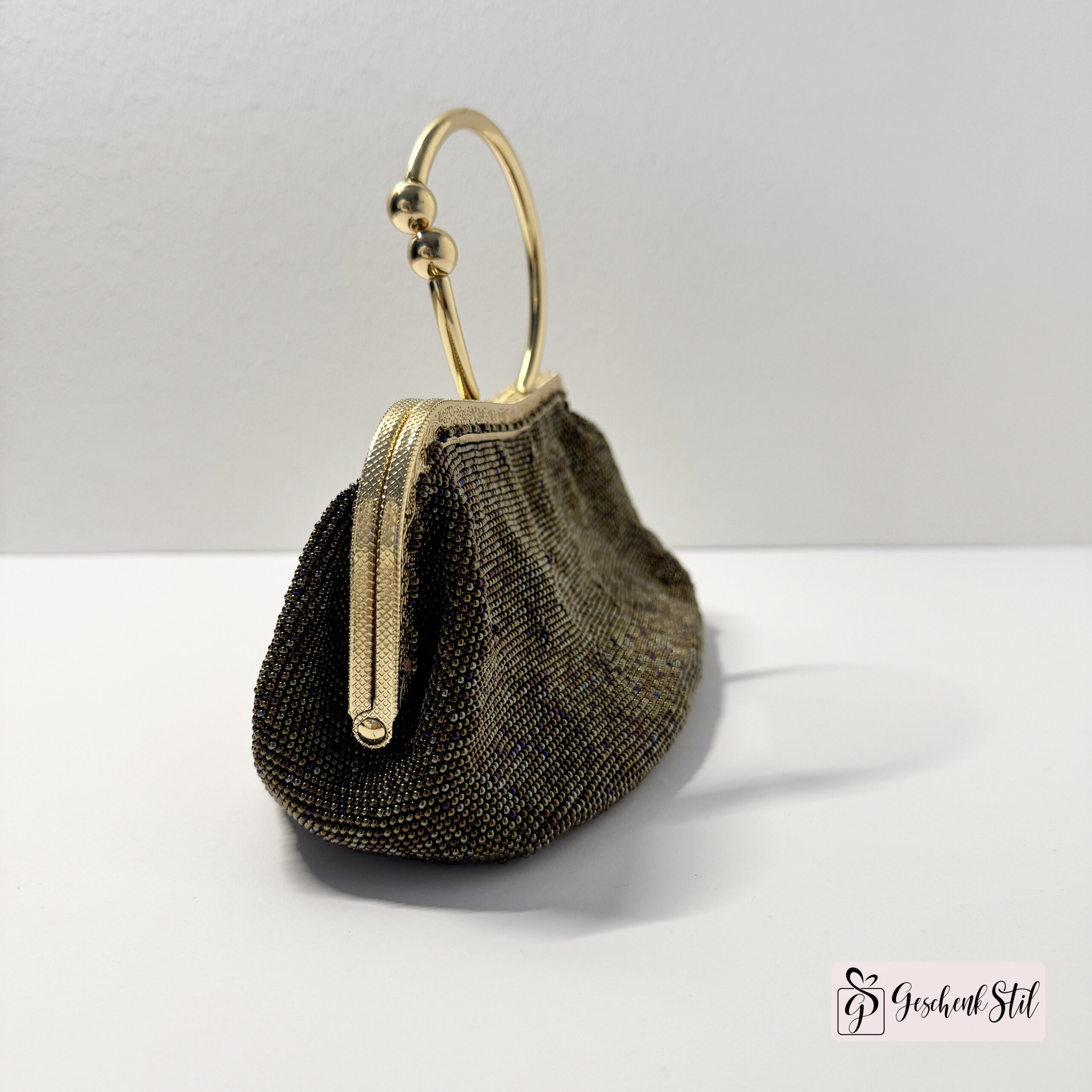 Abendtasche mit Ringverschluss aus Glasperlen Abendtasche mit Ringverschluss aus Glasperlen – Bild 3